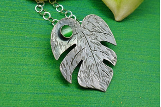 Monstera Leaf Madness!