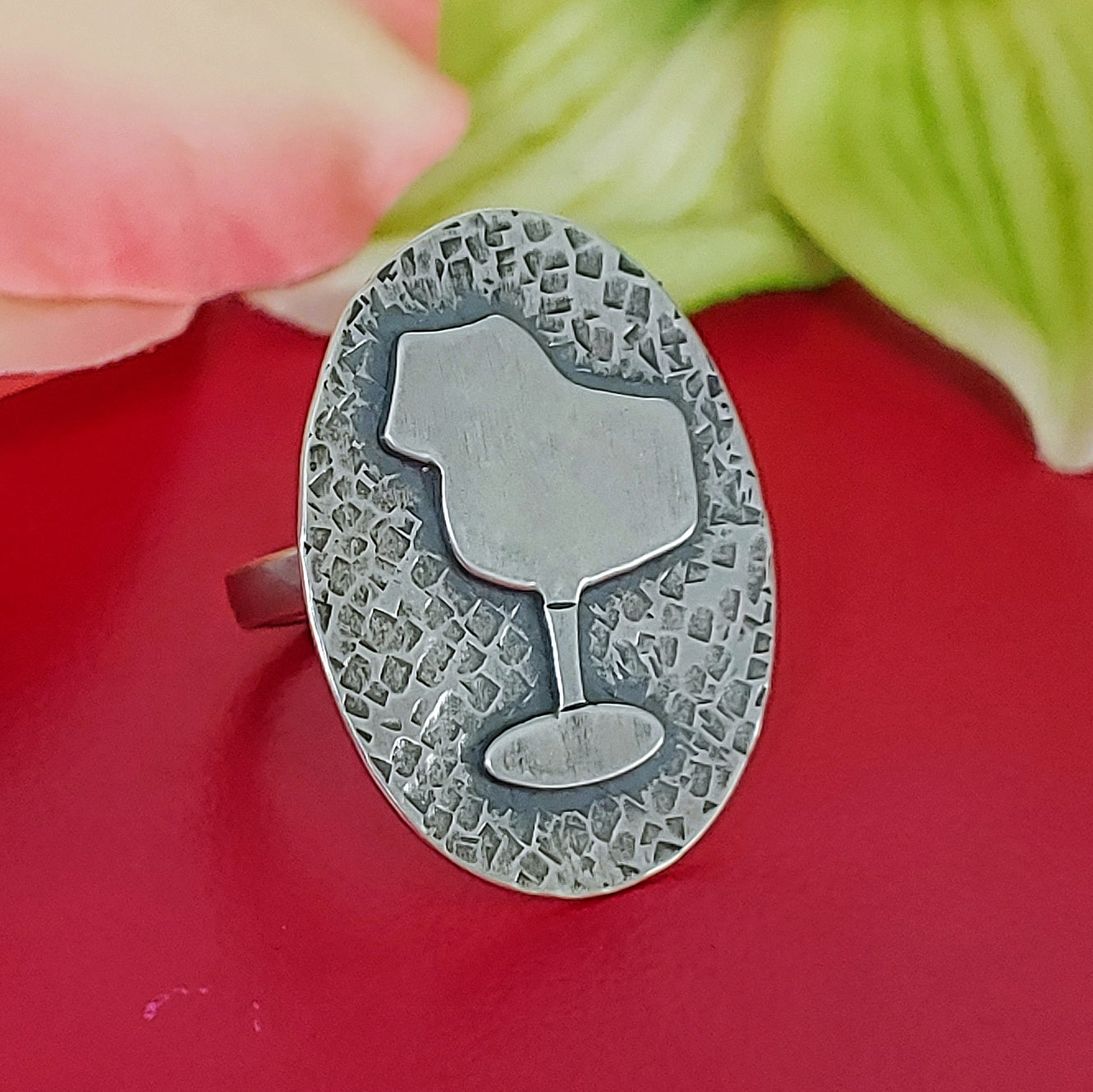Tulip chair ring