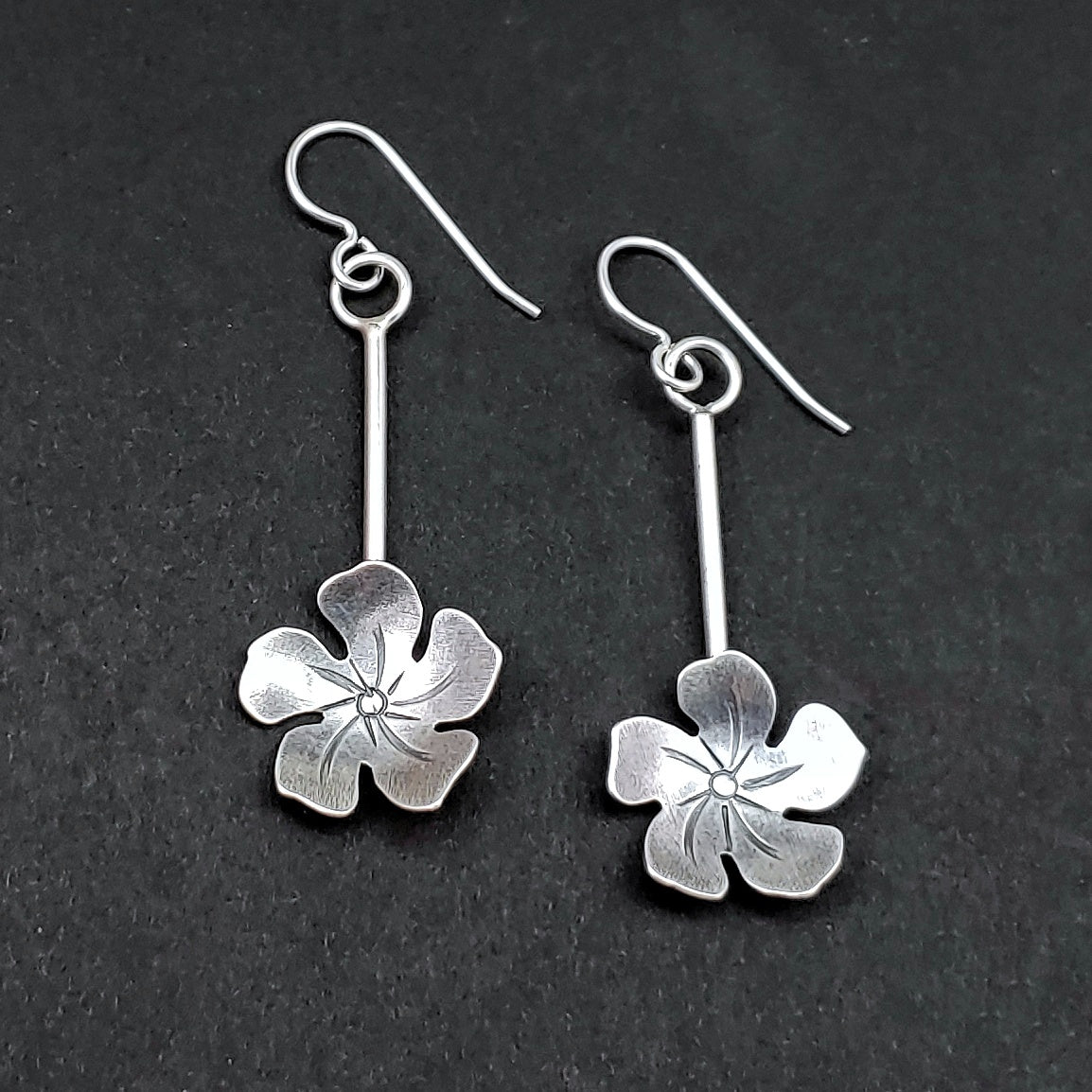 Sterling silver top flower dangle earrings