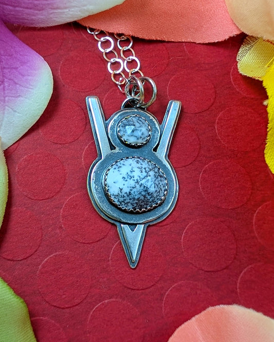 V8 Necklace with Dendritic Opal