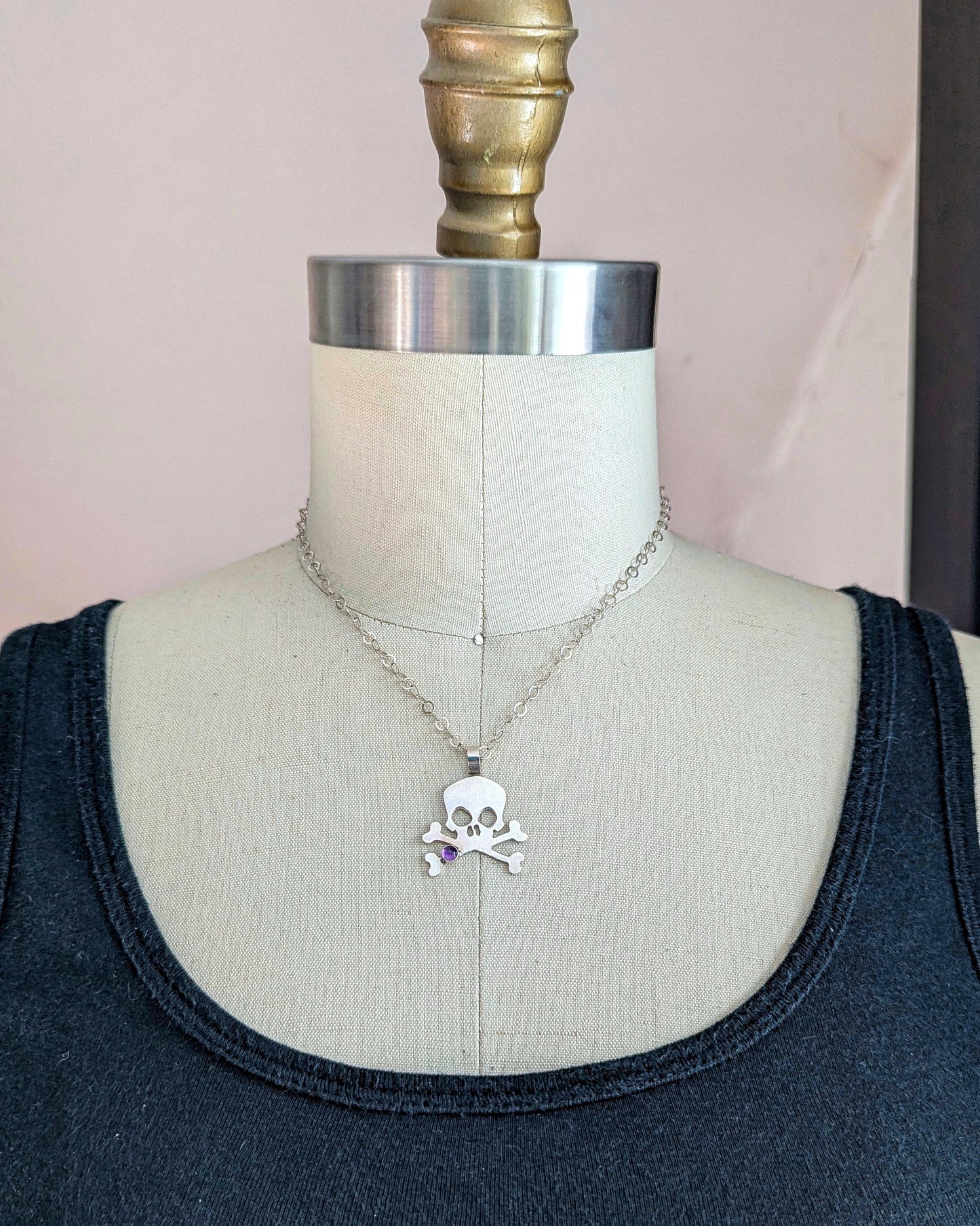 Skull and Crossbones with Amethyst