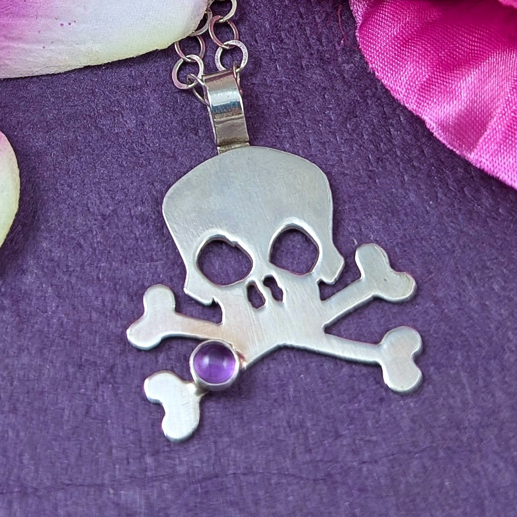 Skull and Crossbones with Amethyst