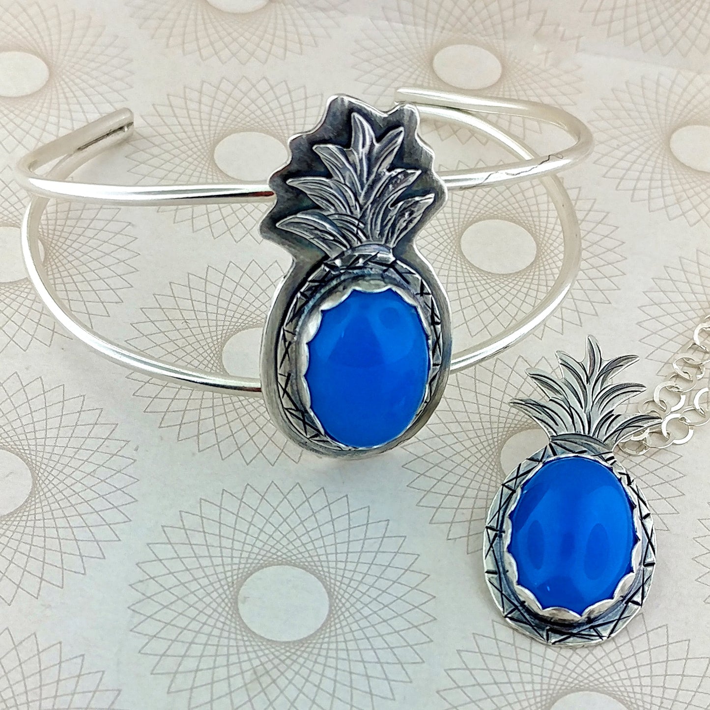 Blue Agate Pineapple Bracelet